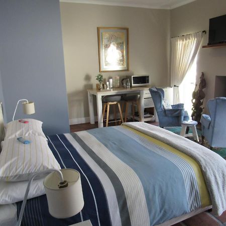 Omega Suite คานสบาย ภายนอก รูปภาพ